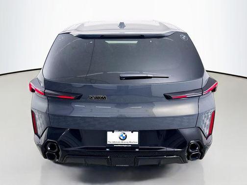 2025 BMW XM Base