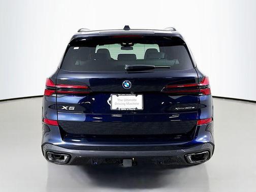 Carbon Black Metallic 2026 BMW X5 PHEV xDrive50e