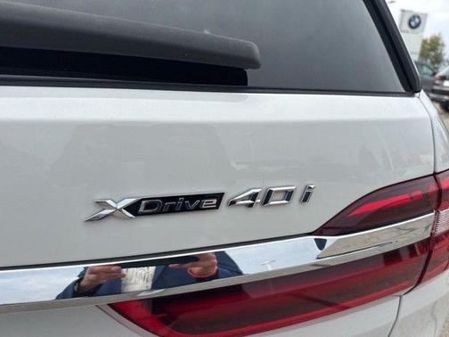 2022 BMW X7 xDrive40i