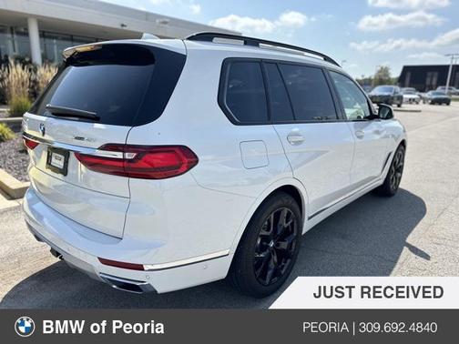 2022 BMW X7 xDrive40i