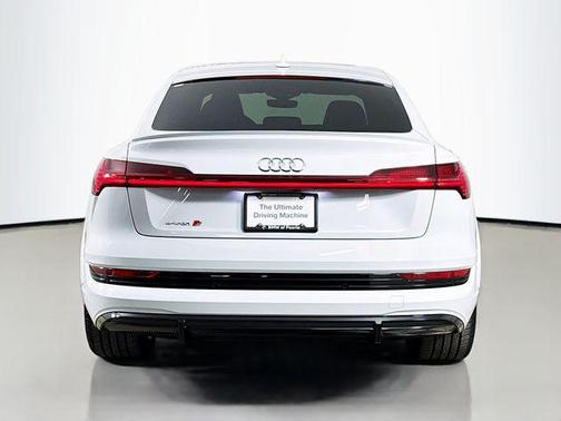 2023 Audi e-tron S Sportback Premium Plus quattro