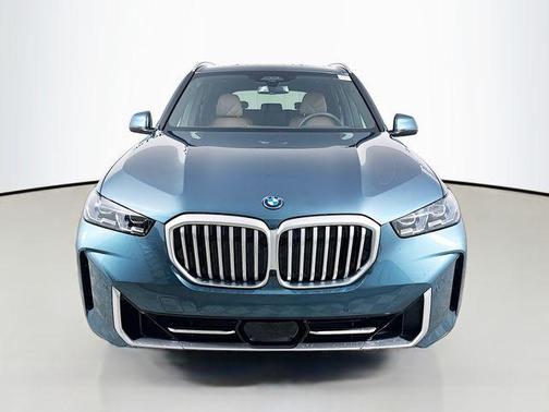 Blue Ridge Mountain Metallic 2026 BMW X5 PHEV xDrive50e