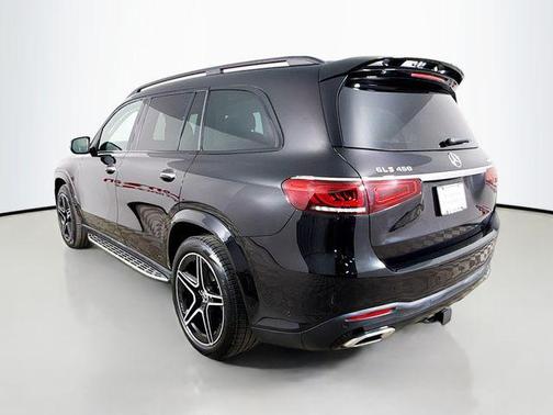 2022 Mercedes-Benz GLS 450 4MATIC
