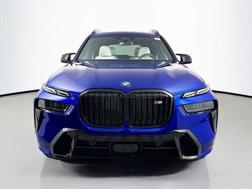 2026 BMW X7 M60i