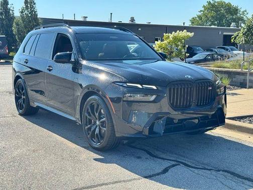 Black Sapphire Metallic 2024 BMW X7 M60i