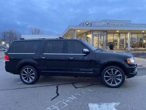 2016 Lincoln Navigator L Reserve