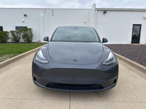 2023 Tesla Model Y Performance Dual Motor All-Wheel Drive