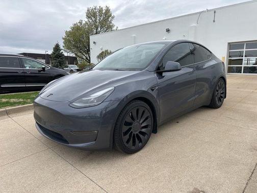 2023 Tesla Model Y Performance Dual Motor All-Wheel Drive