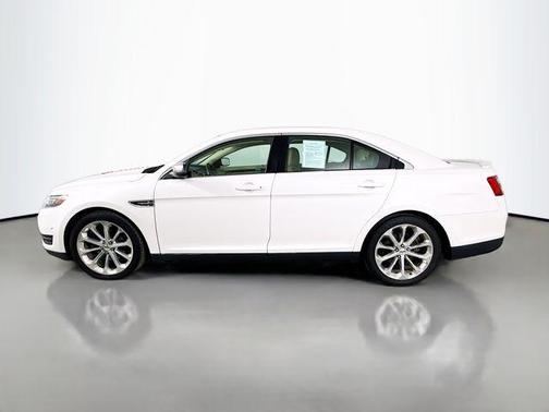 2016 Ford Taurus Limited