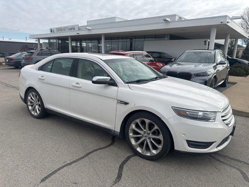 2016 Ford Taurus Limited