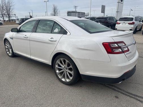 2016 Ford Taurus Limited