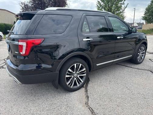 Shadow Black 2016 Ford Explorer Platinum