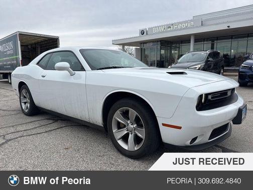 2022 Dodge Challenger SXT