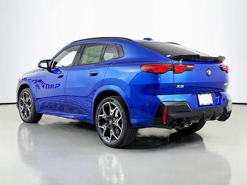 2025 BMW X2 M35i