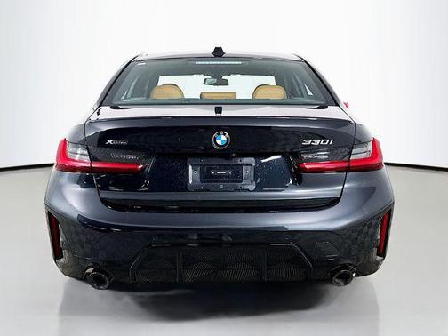 2026 BMW 330 xDrive