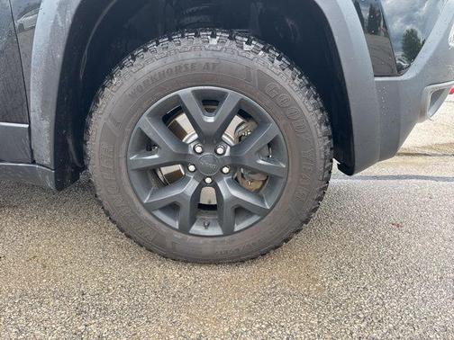 2018 Jeep Cherokee Trailhawk