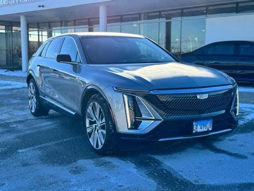 2025 Cadillac LYRIQ Luxury