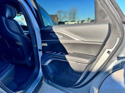 2025 Cadillac LYRIQ Luxury