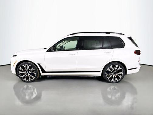 2026 BMW X7 M60i