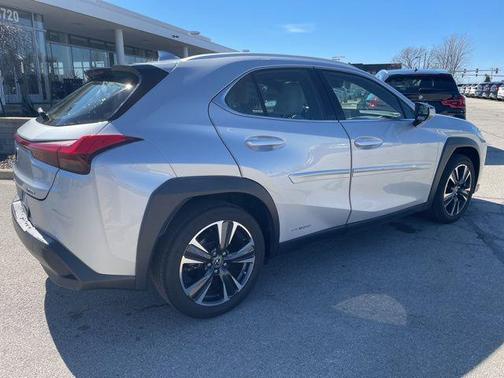 Silver Lining Metallic 2020 Lexus UX 250h Base