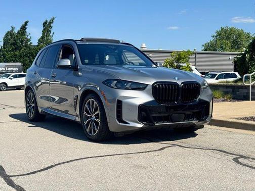 Skyscraper Grey Metallic 2024 BMW X5 PHEV xDrive50e