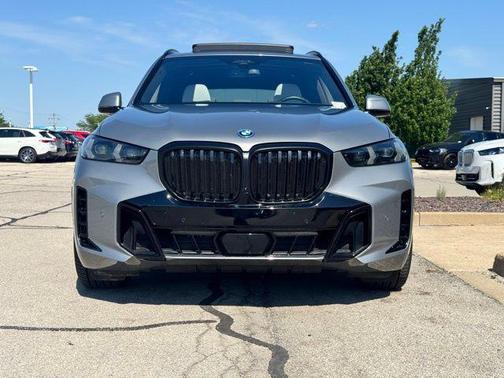 Skyscraper Grey Metallic 2024 BMW X5 PHEV xDrive50e