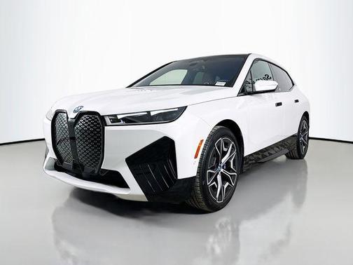 2023 BMW iX M60