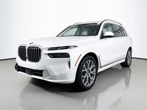 2025 BMW X7 xDrive40i