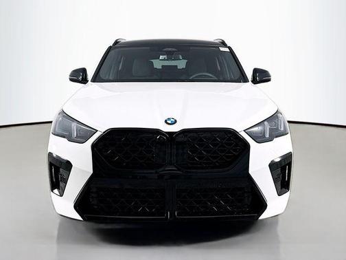 Alpine White 2026 BMW X2 xDrive28i