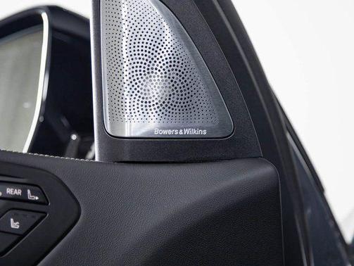 2025 BMW X7 ALPINA XB7