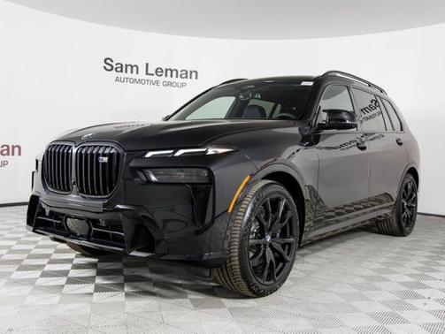 2025 BMW X7 M60i
