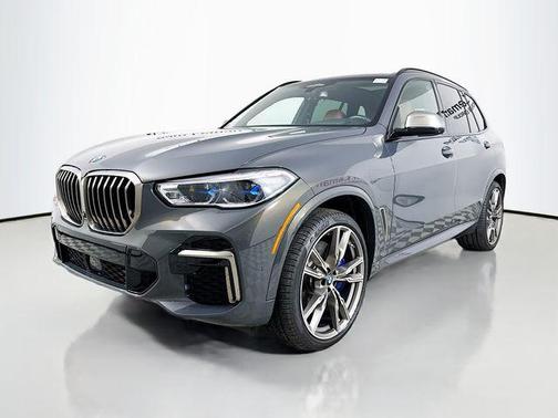 2022 BMW X5 M50i