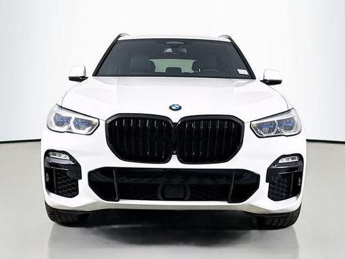 2021 BMW X5 M50i