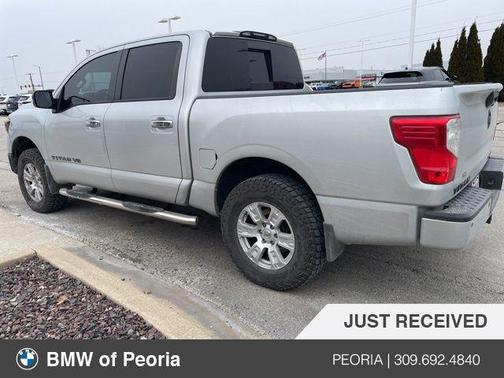 2018 Nissan Titan SV