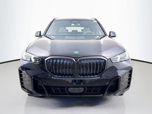 Black Sapphire Metallic 2026 BMW X5 PHEV xDrive50e