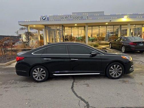 2016 Hyundai SONATA Sport