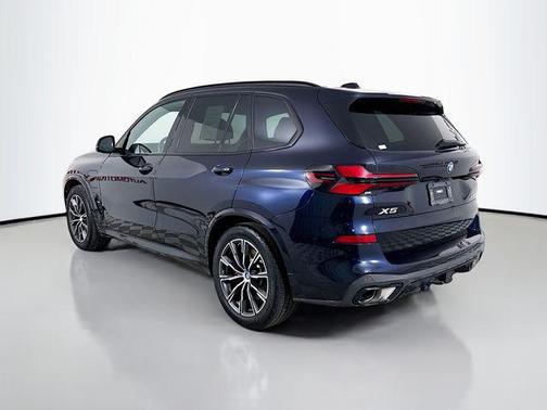 Carbon Black Metallic 2024 BMW X5 PHEV xDrive50e
