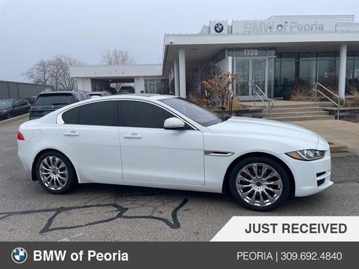 2017 Jaguar XE 25t Premium