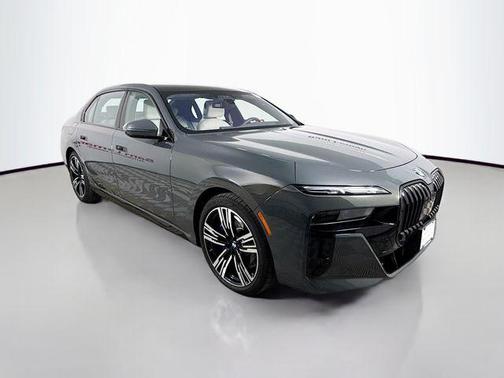 2023 BMW 760 i xDrive