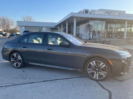 2023 BMW 760 i xDrive