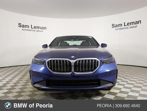 2025 BMW 530 i xDrive