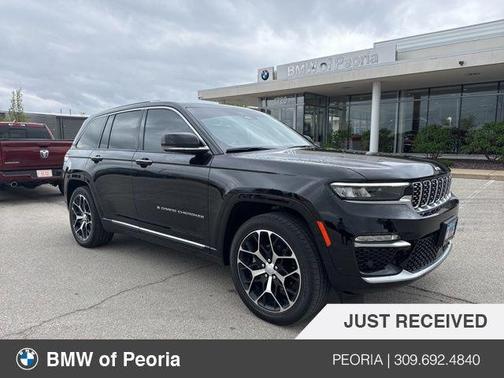 2023 Jeep Grand Cherokee Summit