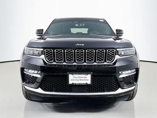 2023 Jeep Grand Cherokee Summit