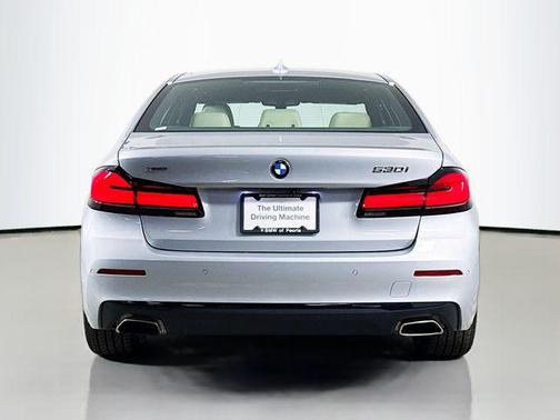 2021 BMW 530 xDrive