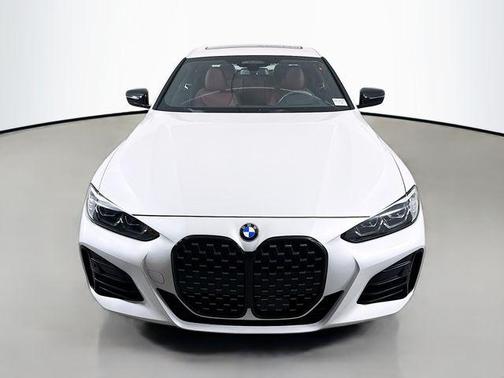 Mineral White Metallic 2021 BMW M440 i xDrive