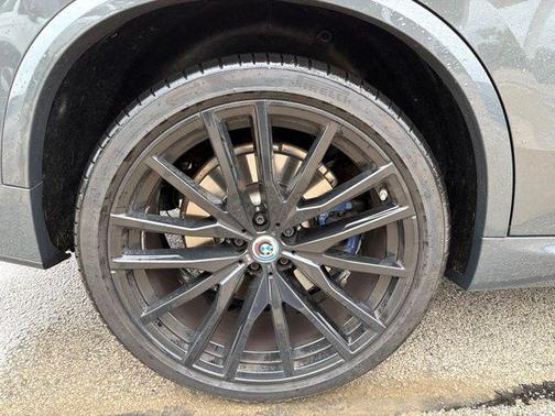 Dravit Grey Metallic 2023 BMW X5 M50i