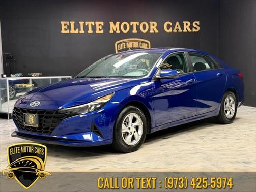 2021 Hyundai ELANTRA SE