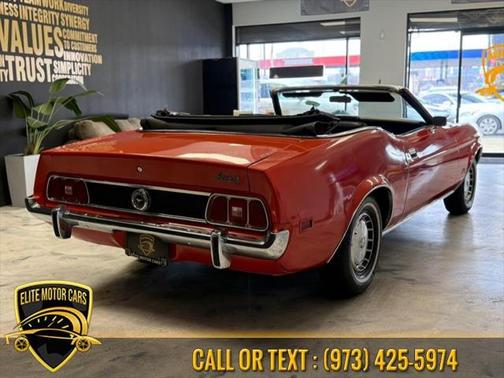 1972 Ford Mustang Base