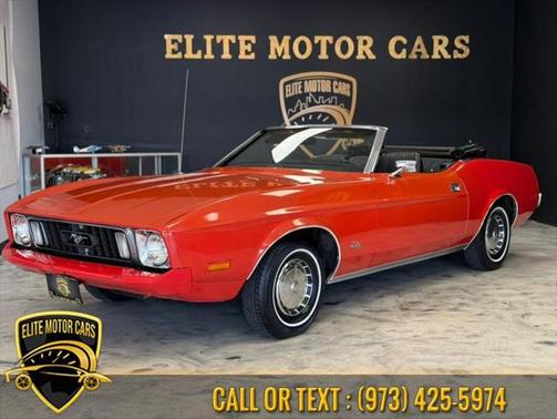 1972 Ford Mustang Base
