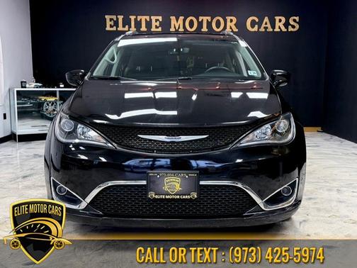 2020 Chrysler Pacifica Touring L